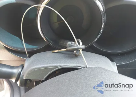 2011 Kia Soul + z USA, uszkodzony, nr VIN KNDJT2A2XB7204564